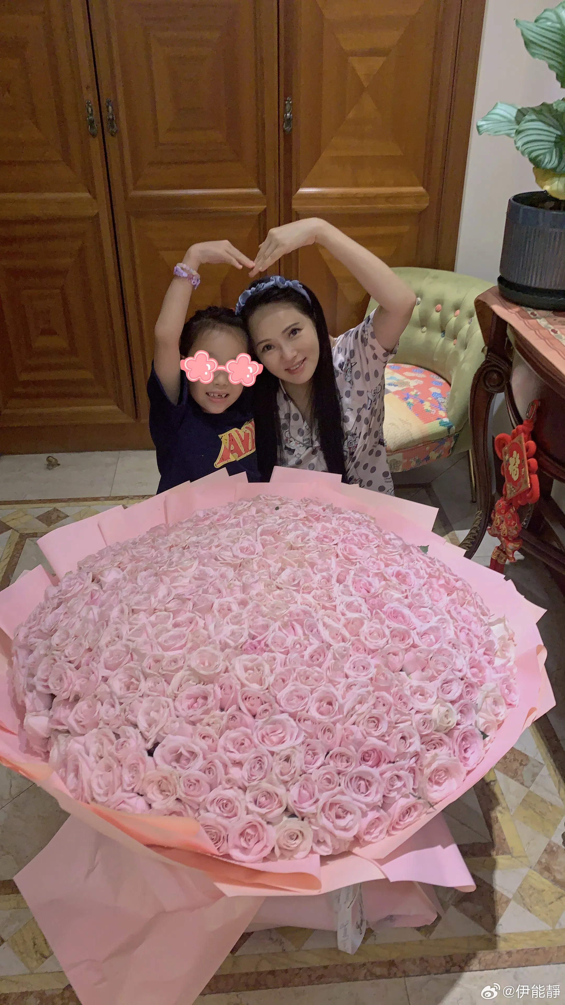 伊能静的女儿“米粒”7岁了。（取自伊能静微博）
