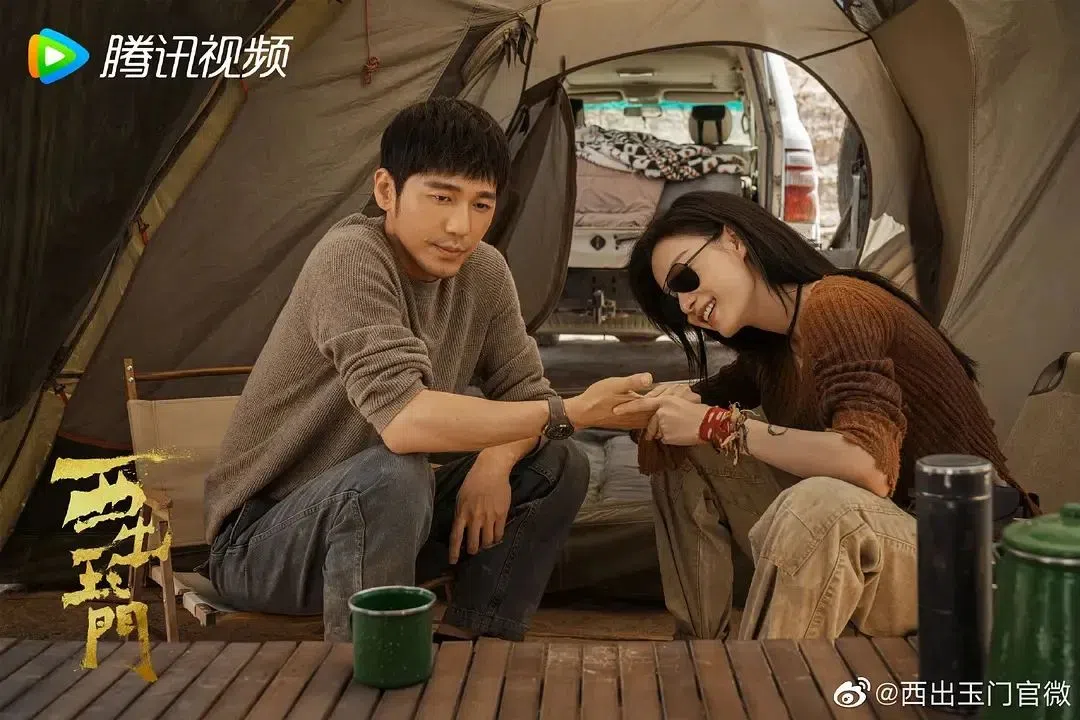 白宇（左）和倪妮有些对手戏画面逗趣。（互联网）