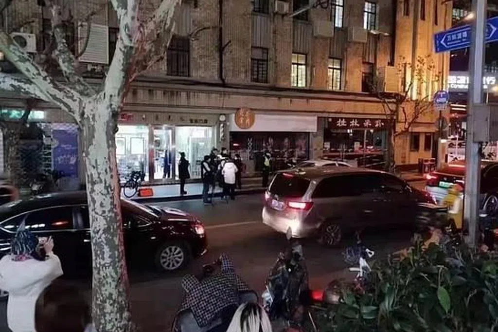 上海将严惩违反14+7隔离措施的入境人员