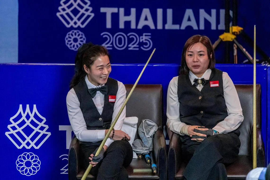 蔡志蔚（右）和蔡佩芬拿下两人在本届的第二枚铜牌。（新加坡全国奥理会提供）