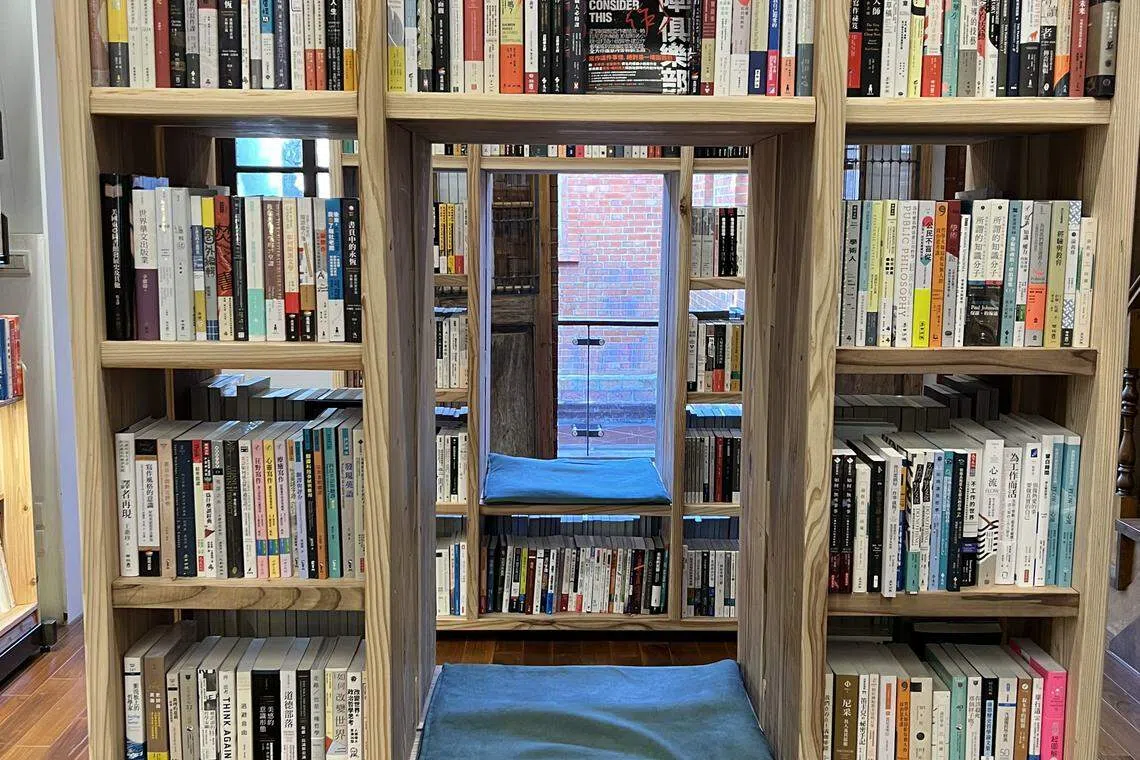 书店的角落提供私密和舒适的空间。（叶孝忠）