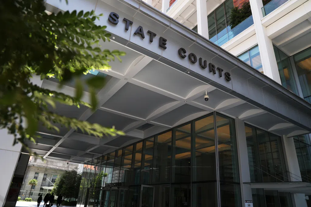 醉酒替友出头一拳致命 无照驾驶男判监三年