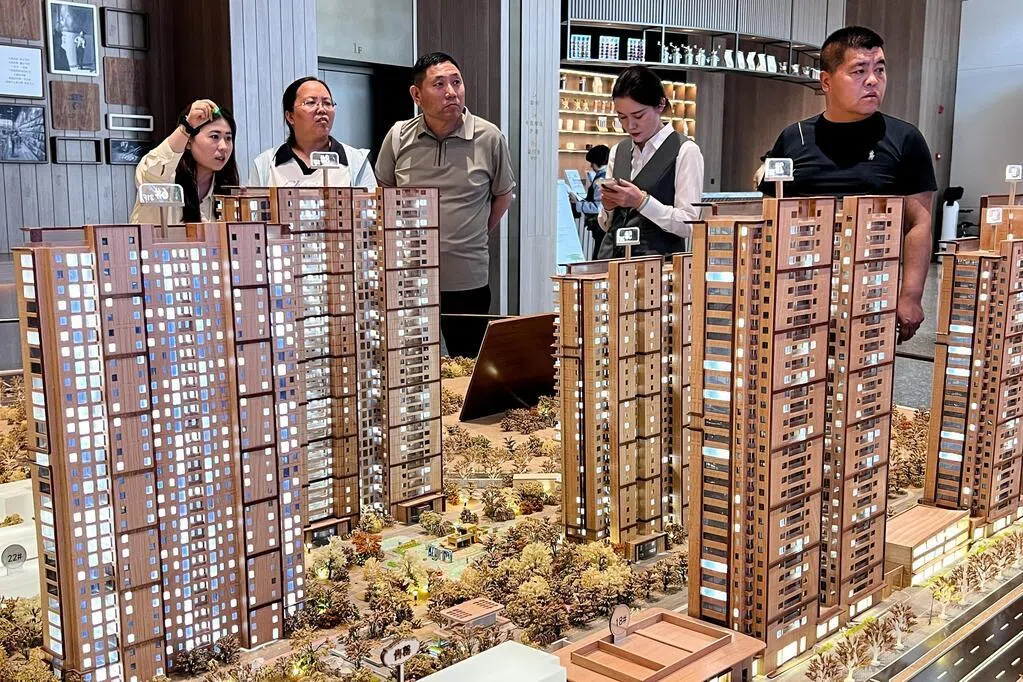 世界银行预计中国今年经济增长放缓至4.4%