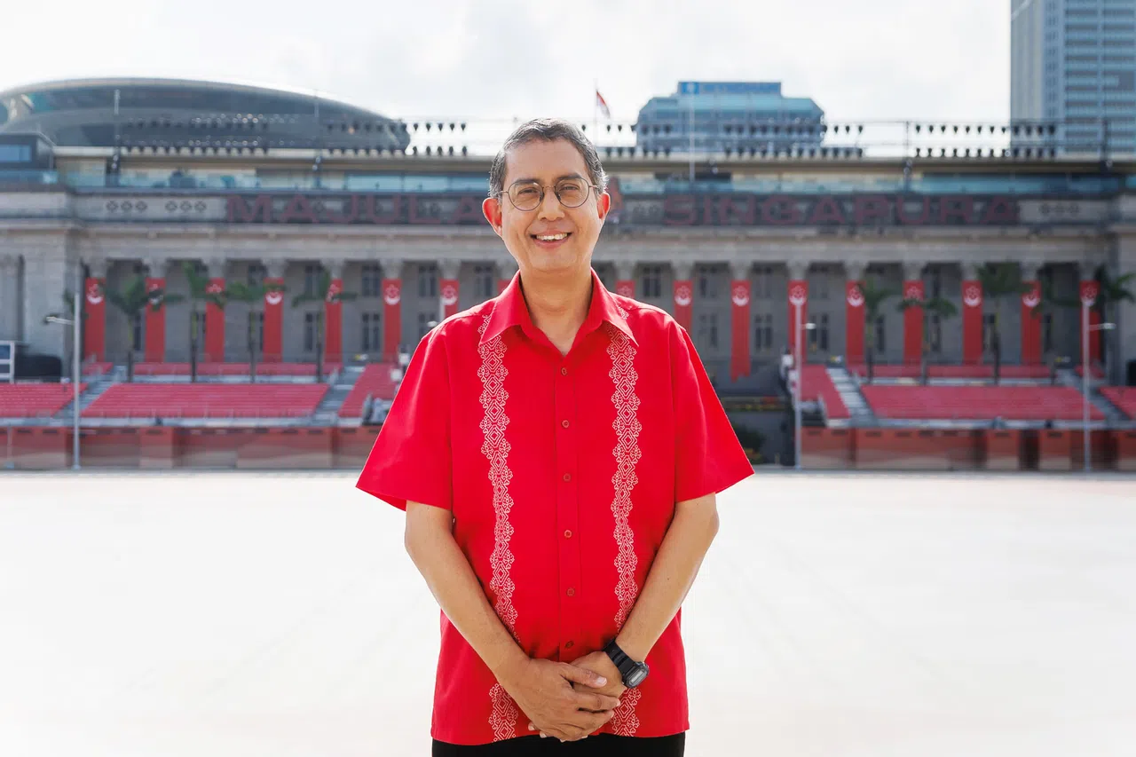 总理国庆献词的马来语版由主管回教事务代部长兼内政部高级政务部长费绍尔副教授宣读。（数码发展及新闻部提供）