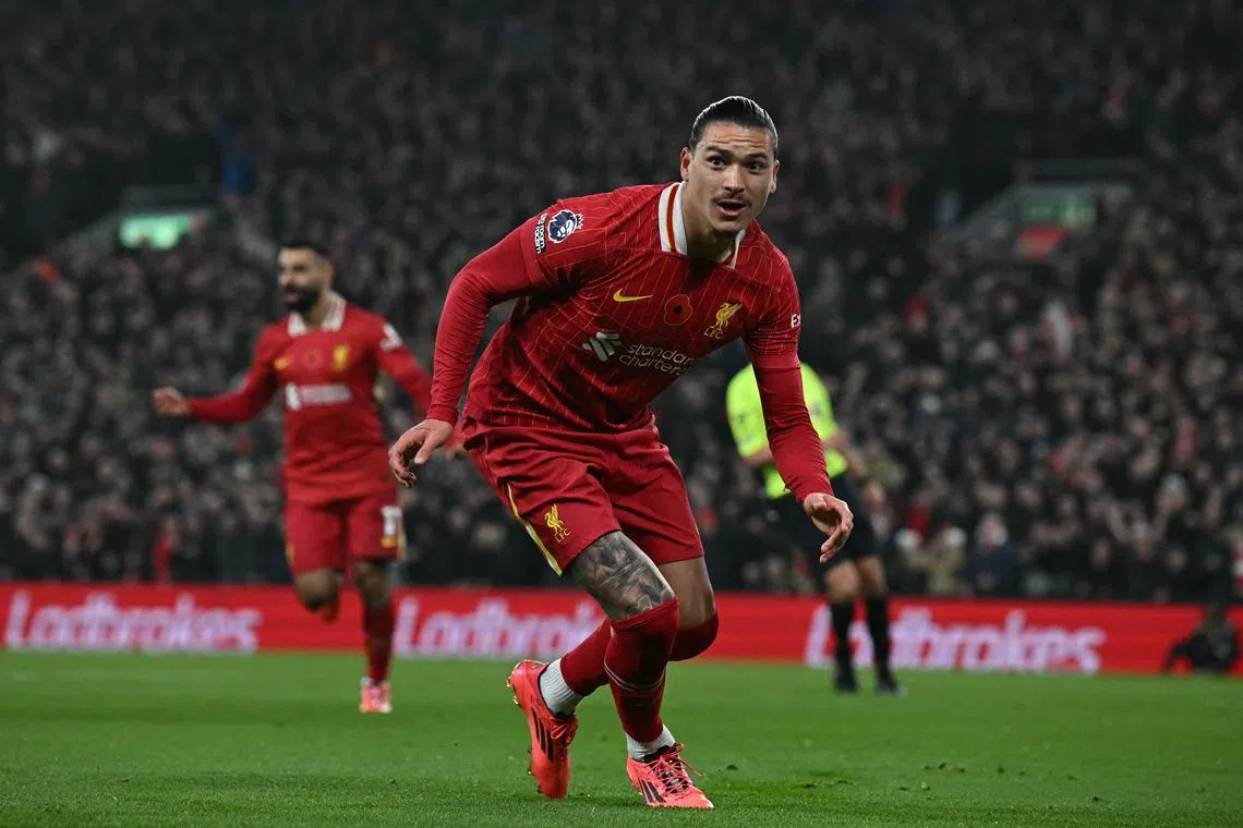 努涅斯为红军攻入第一个进球，打开了胜局。（法新社）