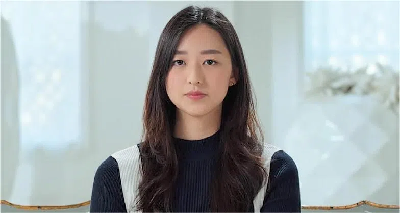 叶萱在Netflix纪录片《以神之名：信仰的背叛》中以受害者身份勇敢发声。（互联网）