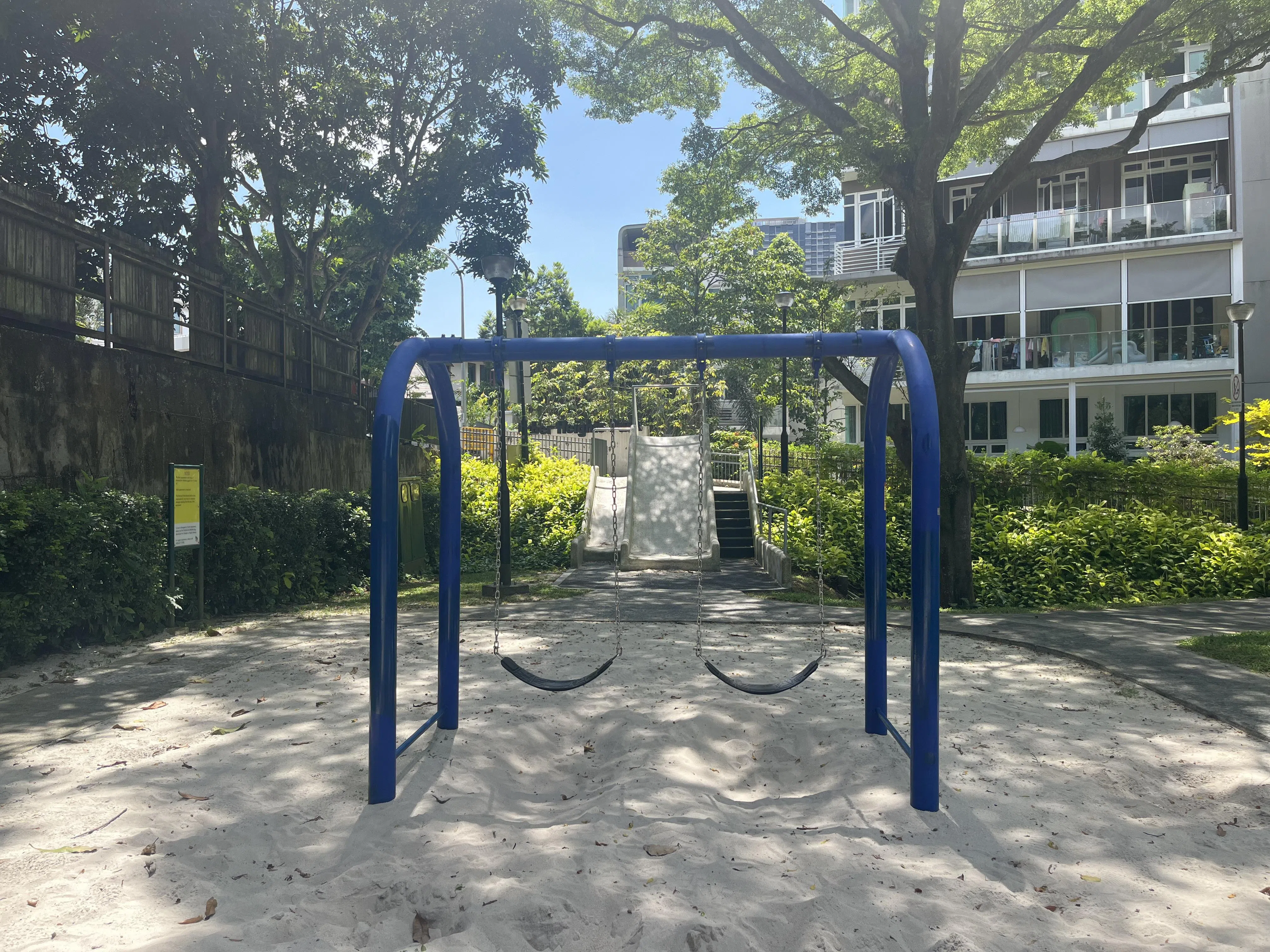 花柏岭（Faber Heights）公园的双人秋千。（陈映蓁摄）