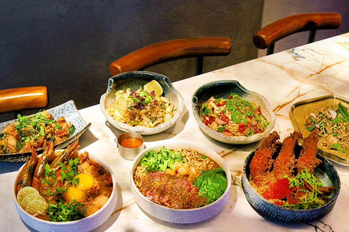 七道Mama特色快熟面食加入丰富食材，变化出各种不同类型的口味。（餐馆提供）
