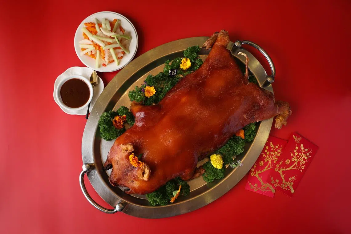 南乳起骨猪肉味浓香。（龙国雄摄）