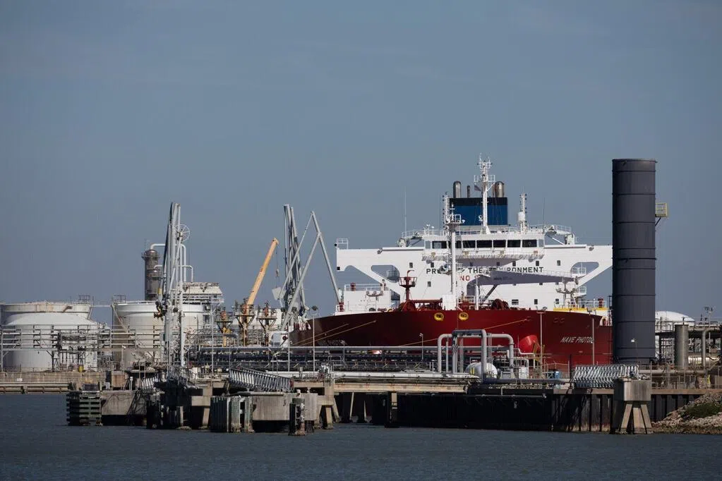  美国完成首笔委内瑞拉石油出售