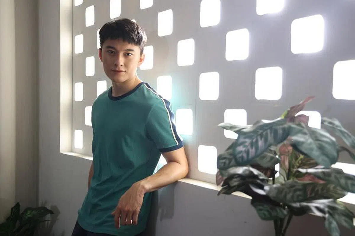 吴劲威在剧中与陈泂江有兄弟情谊。（梁麒麟摄）