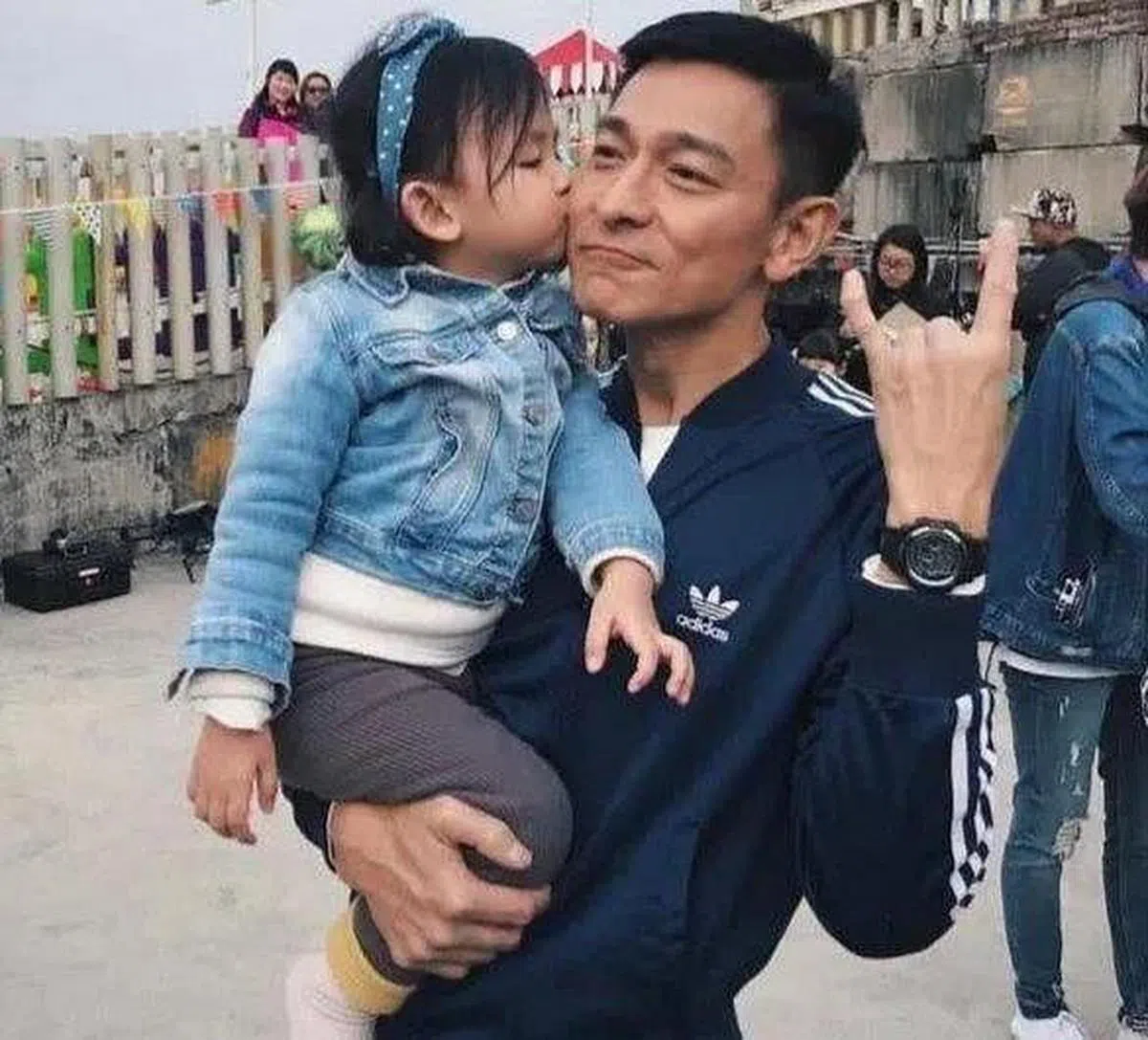 刘德华对女儿疼爱有加。（互联网）