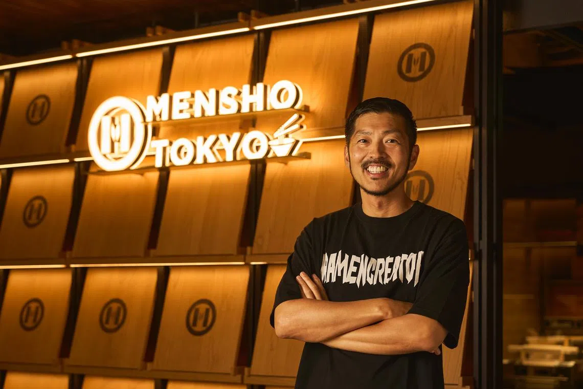 Mensho Tokyo餐馆创始人庄野智治，希望通过拉面发扬日本餐饮文化，从食材如抹茶到定制器皿，都精挑细选。（餐馆提供）