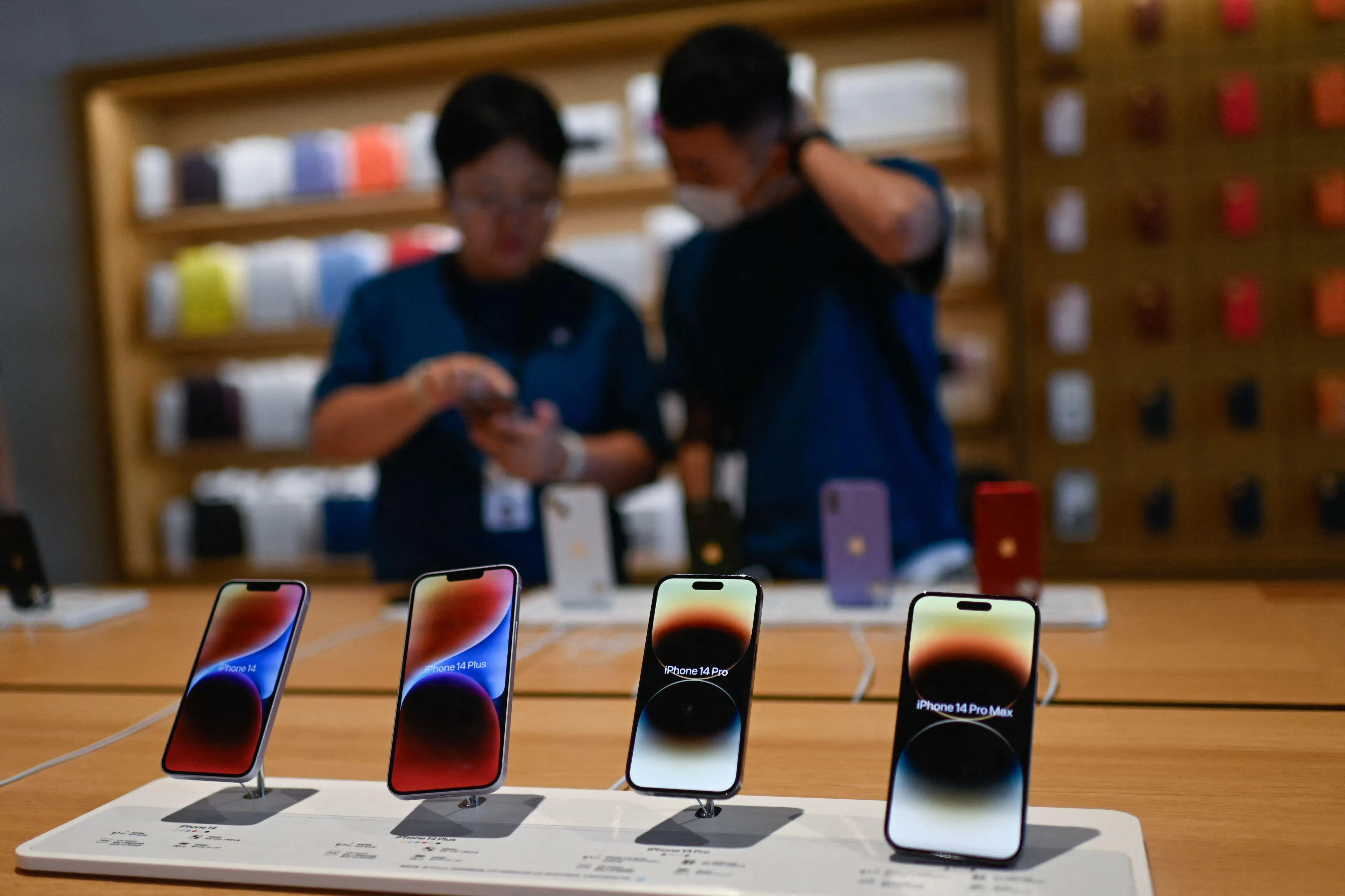 苹果很可能会在一年一度的秋季发布会上发布新款iPhone 15、新款Apple Watch，以及新款AirPods。（法新社）