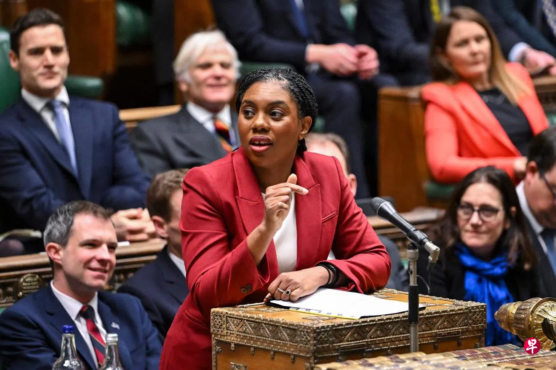 英国保守党魁提出收紧移民入籍规定| 联合早报