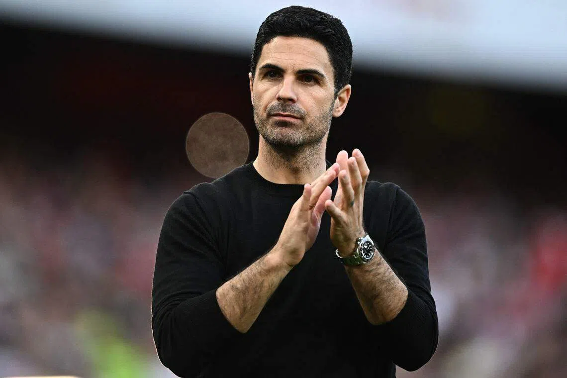 再一次输给曼市后，炮兵主帅阿特塔称或许需要100个积分才能击败这支英超最伟大球队。（路透社）