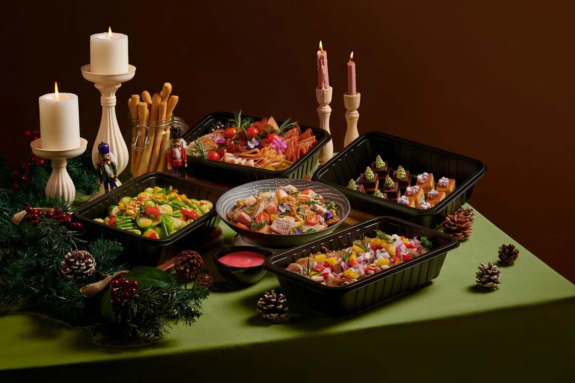 Rasel Catering可供八至十人享用的迷你自助餐，全套$338或$438。（餐馆提供）