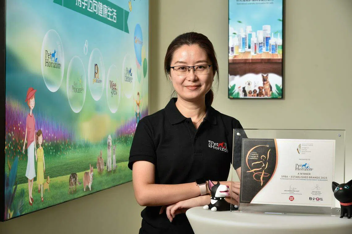 泛玛旗下老字号“呵力竞”首获金字品牌奖，戴绮璐希望这有助于公司在海外发展获得更多认可。（特约伍书永摄）