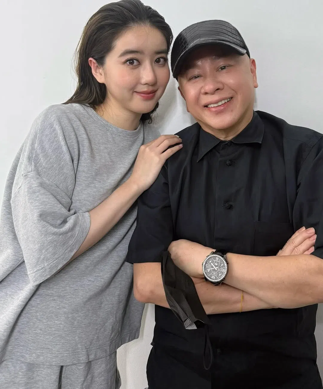 颜天发在IG晒出与李凯馨合照，替她打气。（取自颜天发IG）