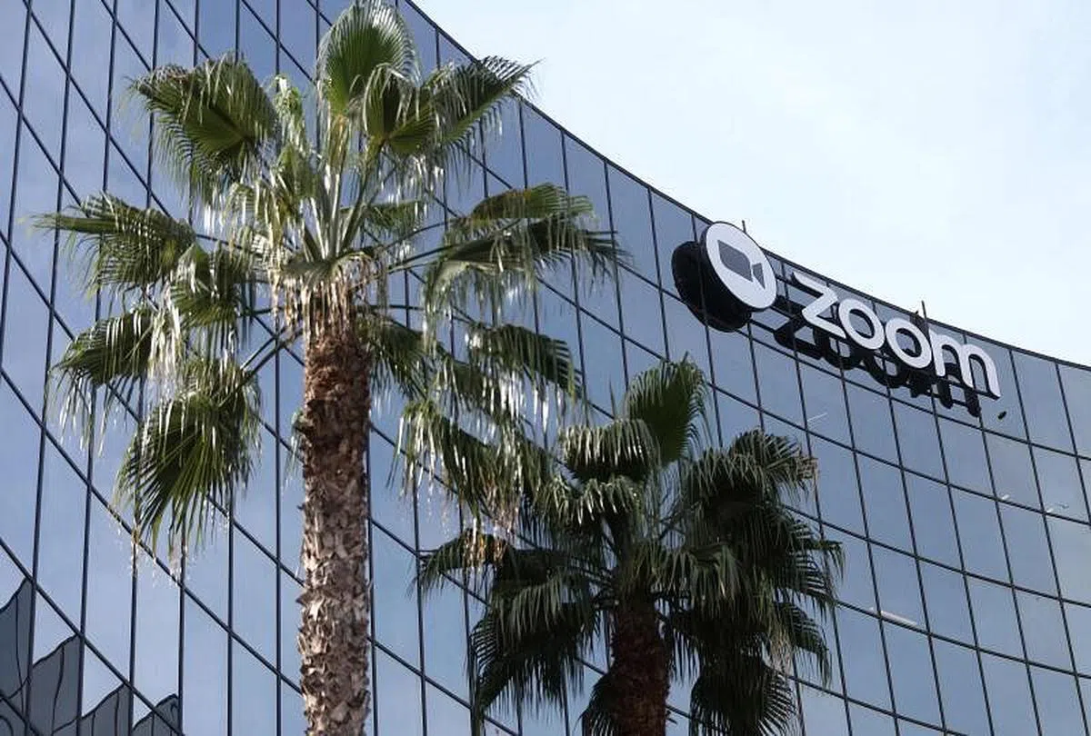 在本月较早时，Zoom就宣布要裁员1300人，也就是员工总人数的15％。（法新社）