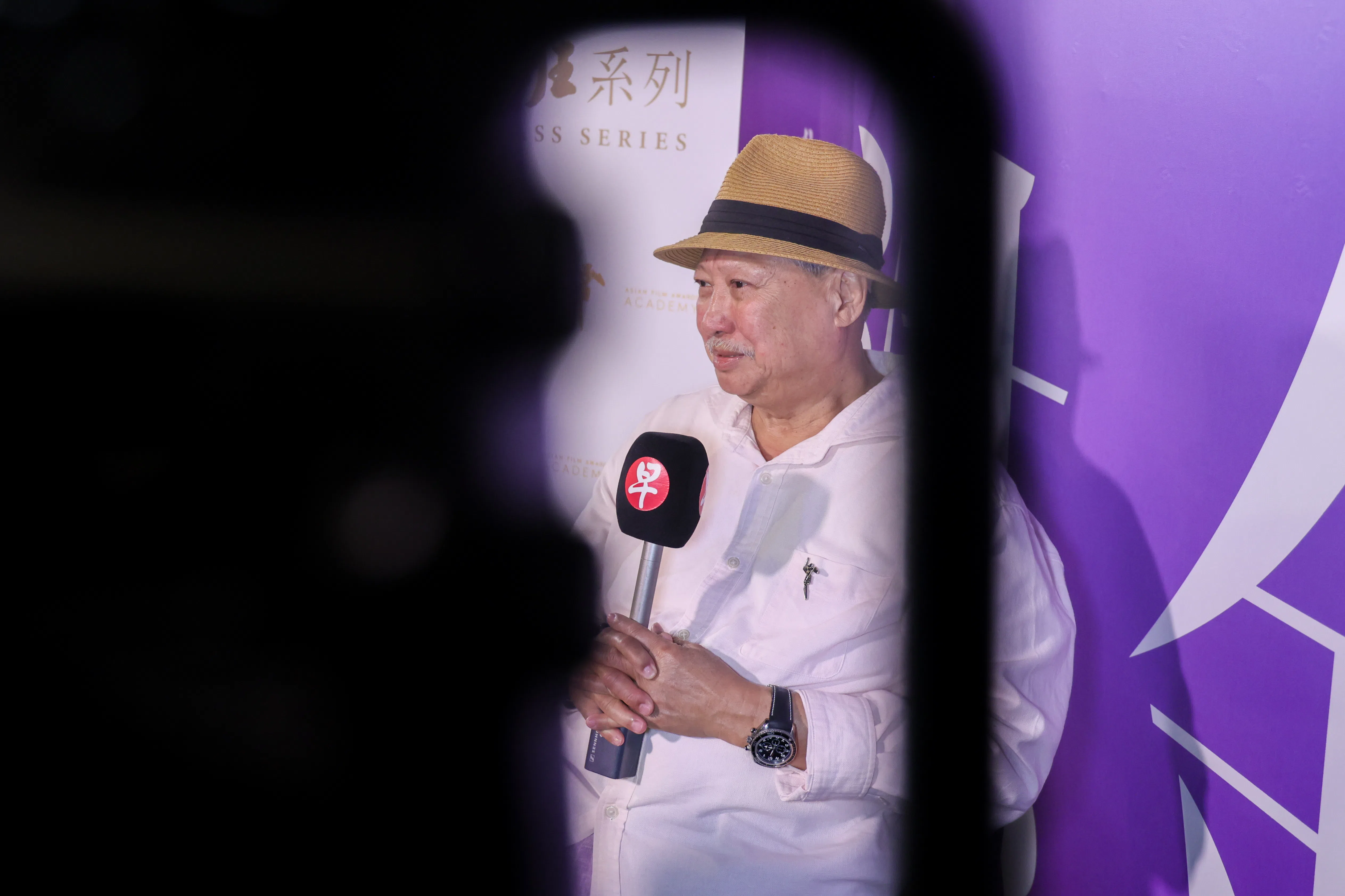 上了年纪的洪金宝为想入行的年轻人担忧，但也尝试以他们的视角去看这个行业的新气象。（卓祾祎摄）