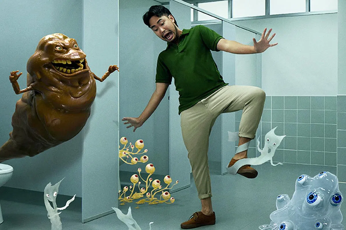 环境局新海报呼吁公众透过简单的四个步骤，协助保持公厕清洁：彻底冲干净、保持马桶座洁净、把垃圾投入垃圾桶、保持地面干燥。（图/环境局提供）