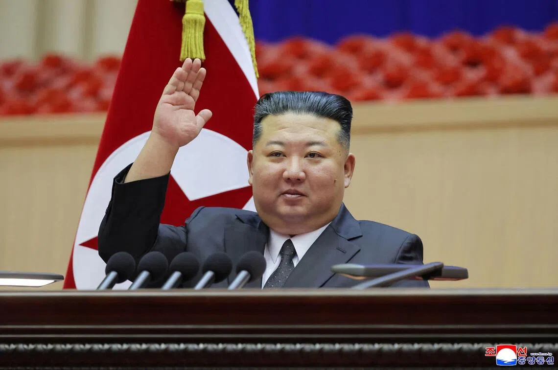 王沪宁陪同金正恩访丹东 称愿推动中朝关系进一步发展