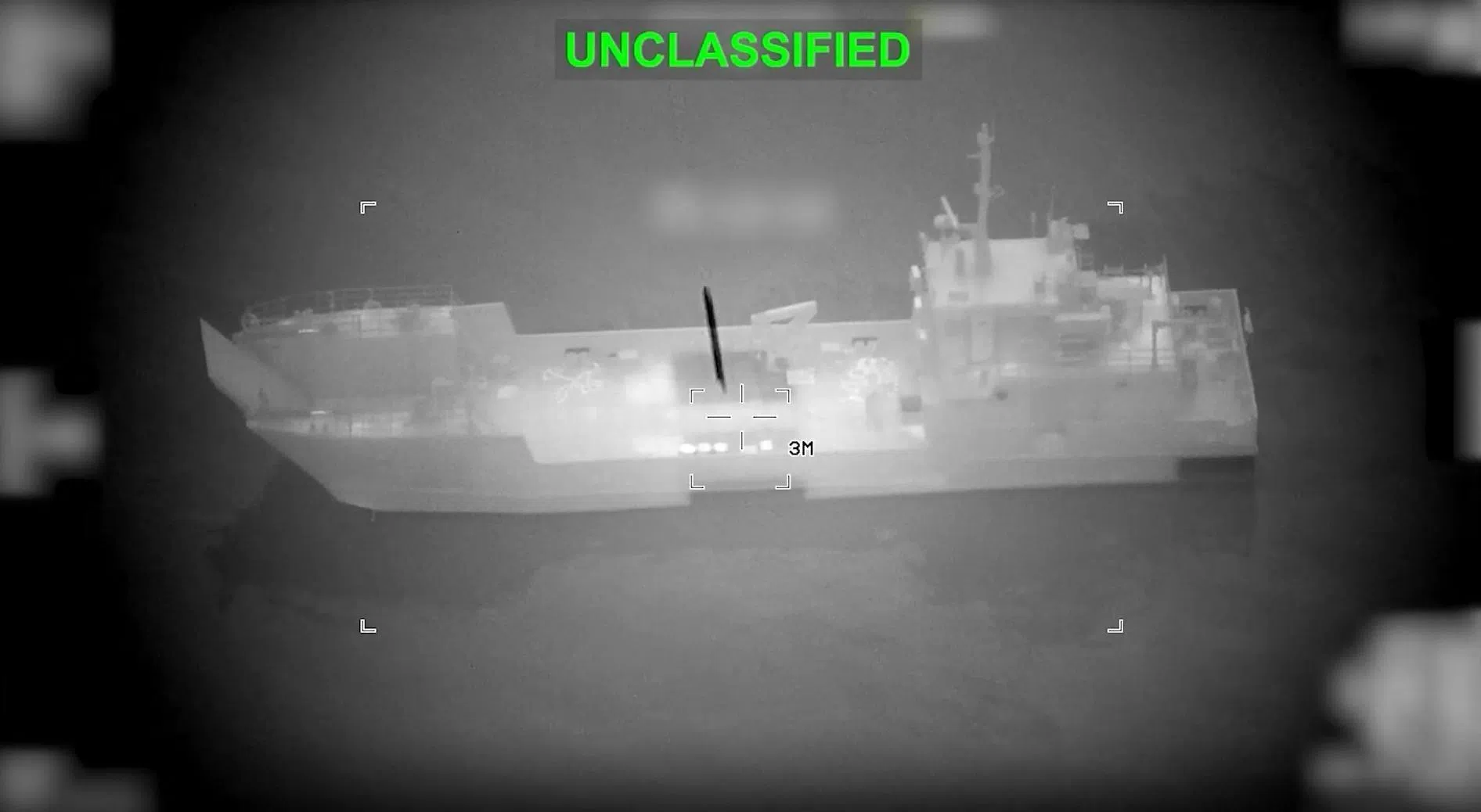 美国中央司令部周二（3月10日）证实炸毁伊朗的16艘布雷舰。美国总统特朗普同日警告伊朗不得在海峡布设水雷，否则将面对前所未见的军事后果。（法新社）