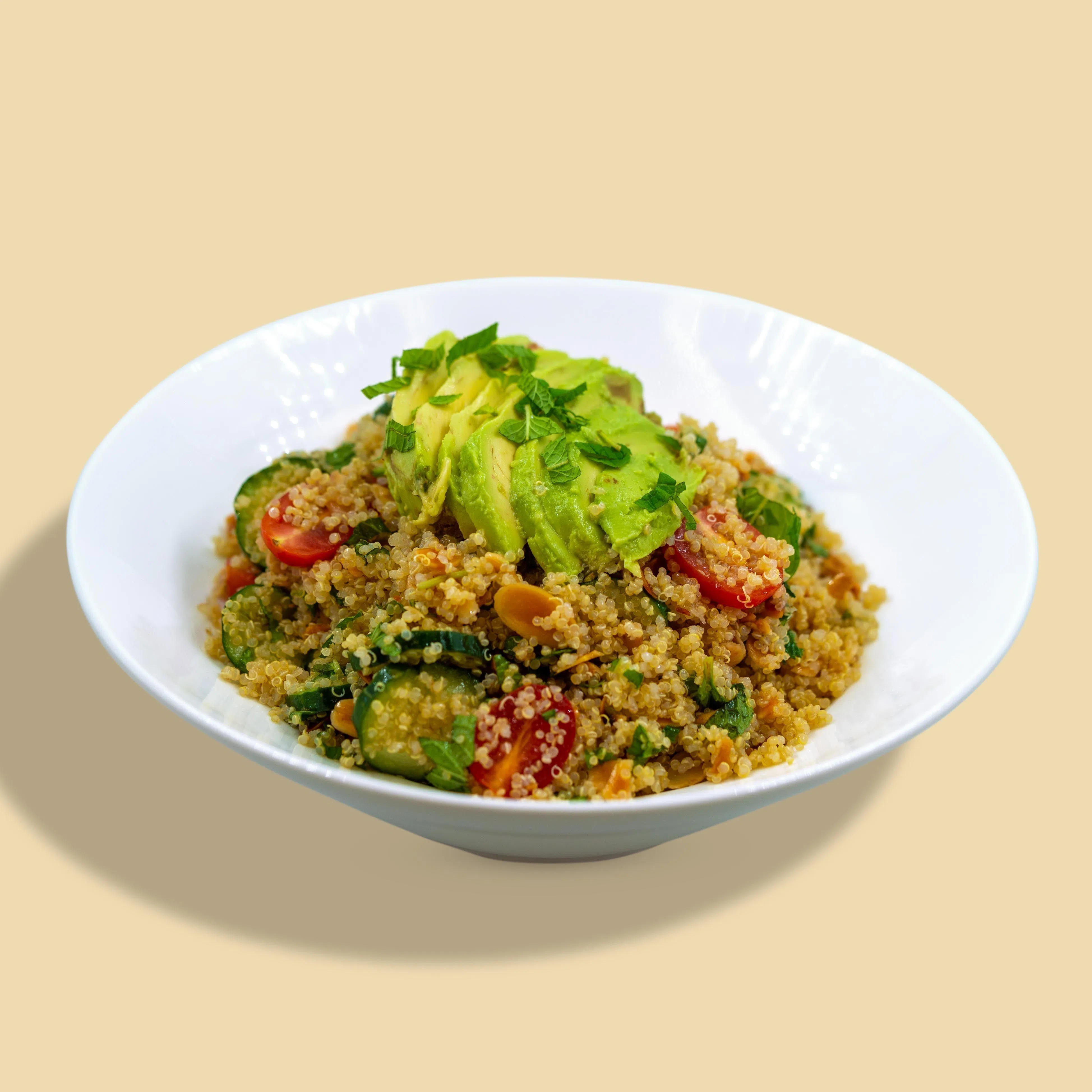 藜麦牛油果沙拉，清爽又有饱足感。（餐馆提供）