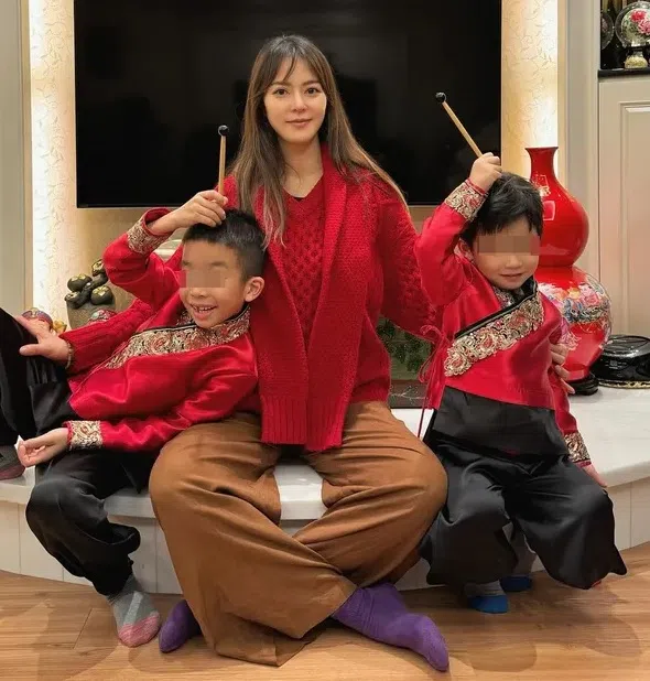 已育有两个儿子的刘香慈很快将迎来第三个宝贝。（互联网）