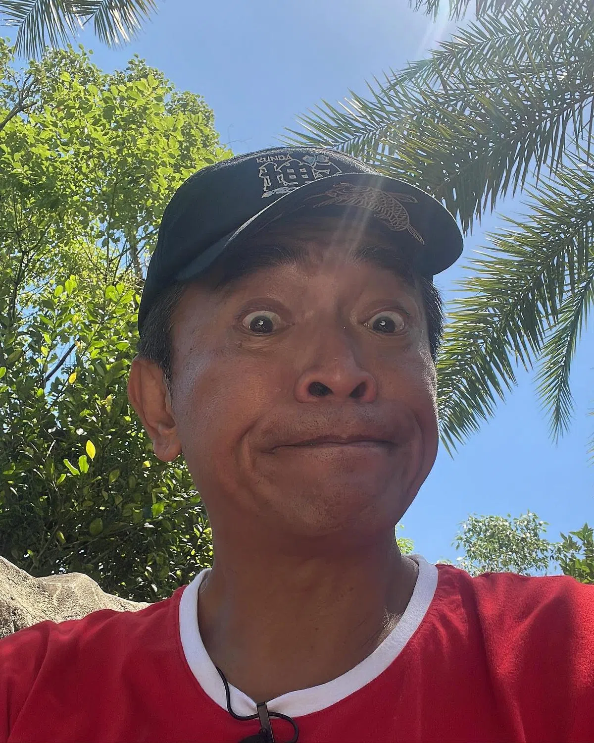 吴宗宪一边叫汪小菲认了，一边叫葛斯齐收手。（取自艺人面簿）