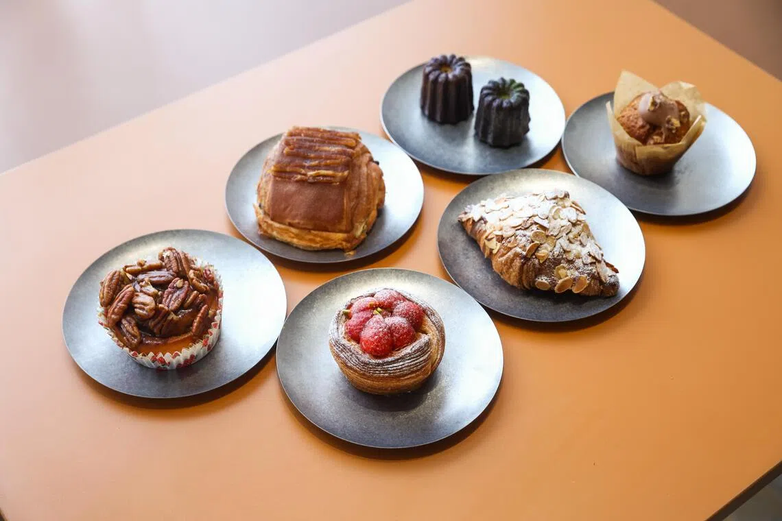 以法国牛油和面粉烘焙的欧式面包糕点，以口碑赢得人心。（白艳琳摄）