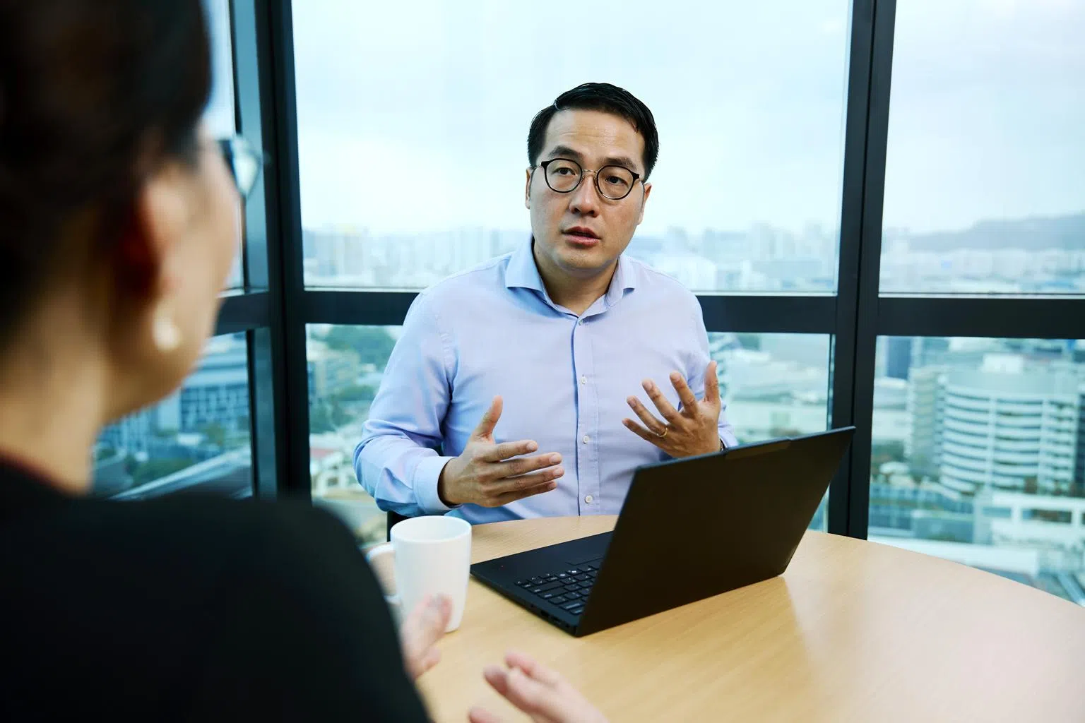 总裁王佑聪表示，集团以新加坡作为全球总部，这里开放务实的人才与商业环境，有助企业统筹全球市场。（新报业媒体）