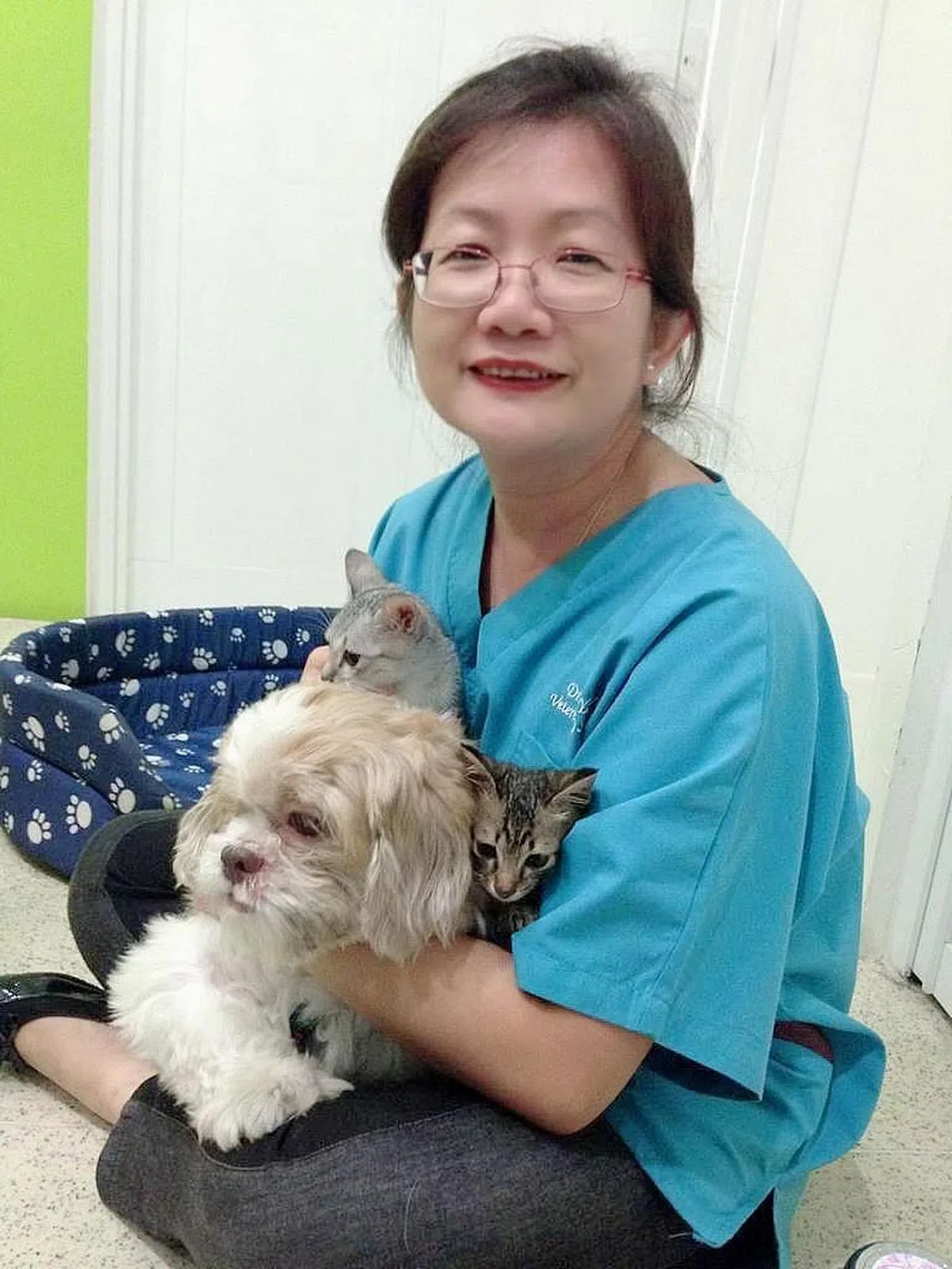 戴宇姗医生说，猫狗的嘴巴有很多细菌，人若被咬伤会受感染，必须立刻就医。（受访者提供）