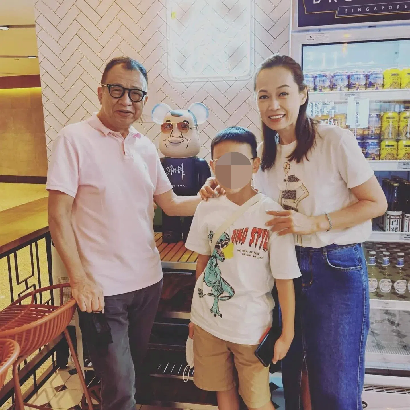 许绍雄（左）和姚莹莹（右）曾合作拍摄《洗冤录I》。（互联网）