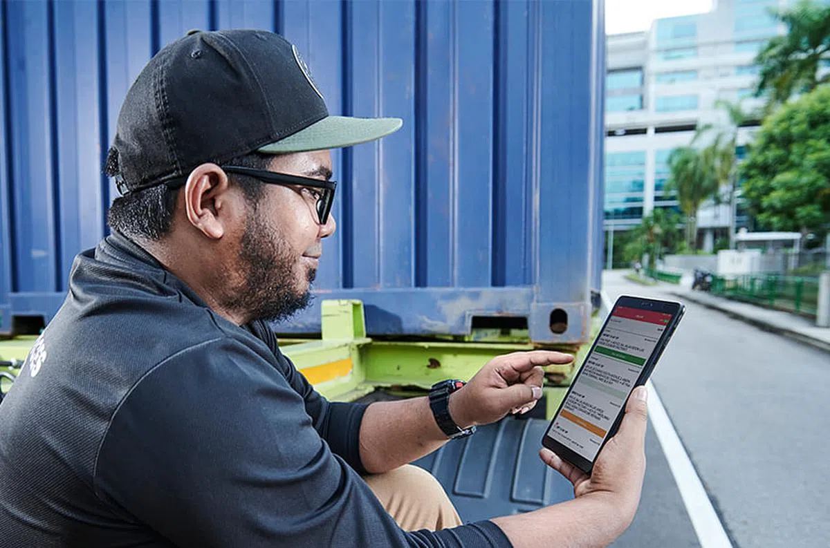 莫哈末诺希望过去一年在数码化投入的时间和资源，能有助于公司的扩张。（图／CHUA AIK YONG摄）