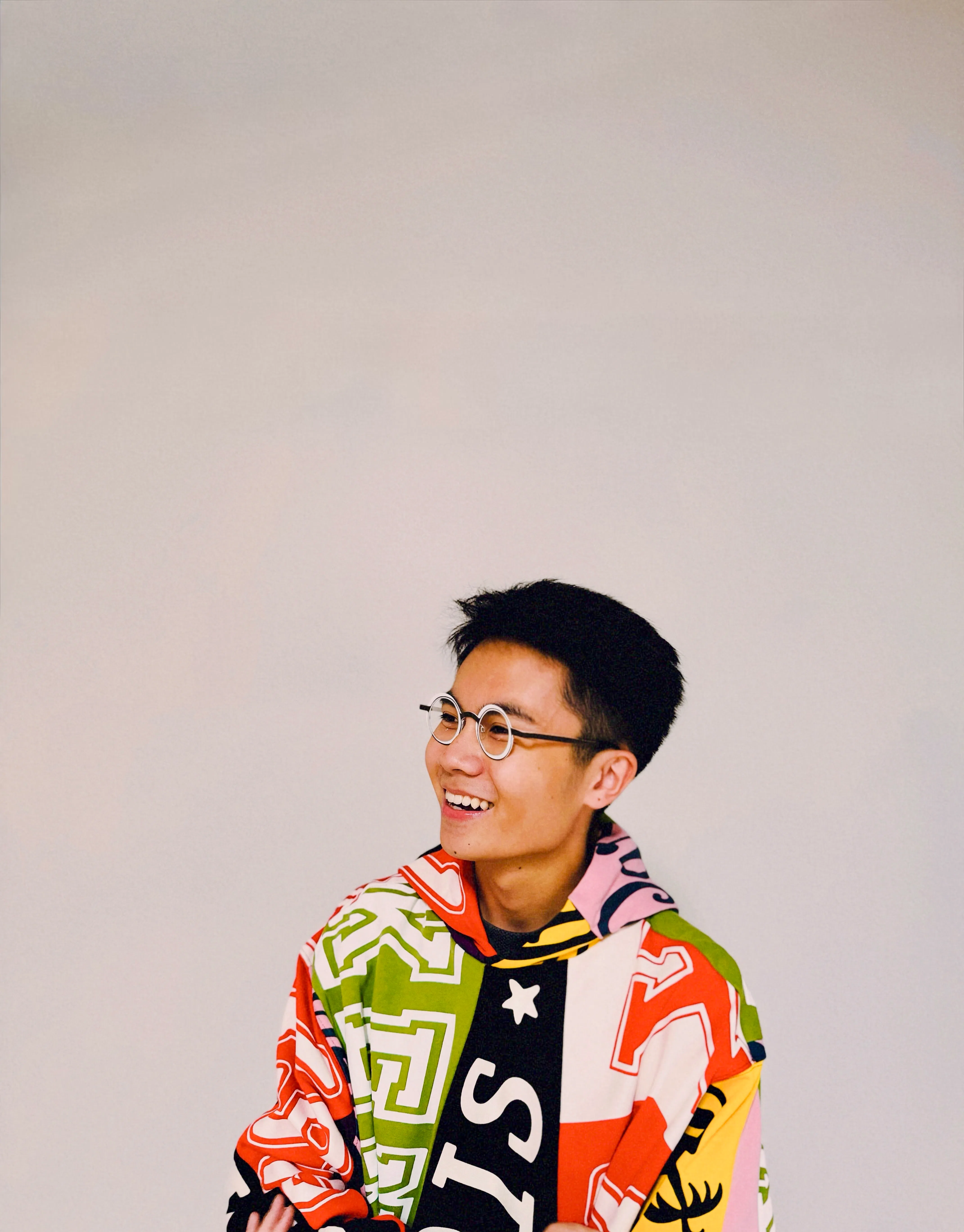 23岁的Danial（张子汉）从小耳濡目染，现在是专业音乐人。（新加坡华族文化中心提供）