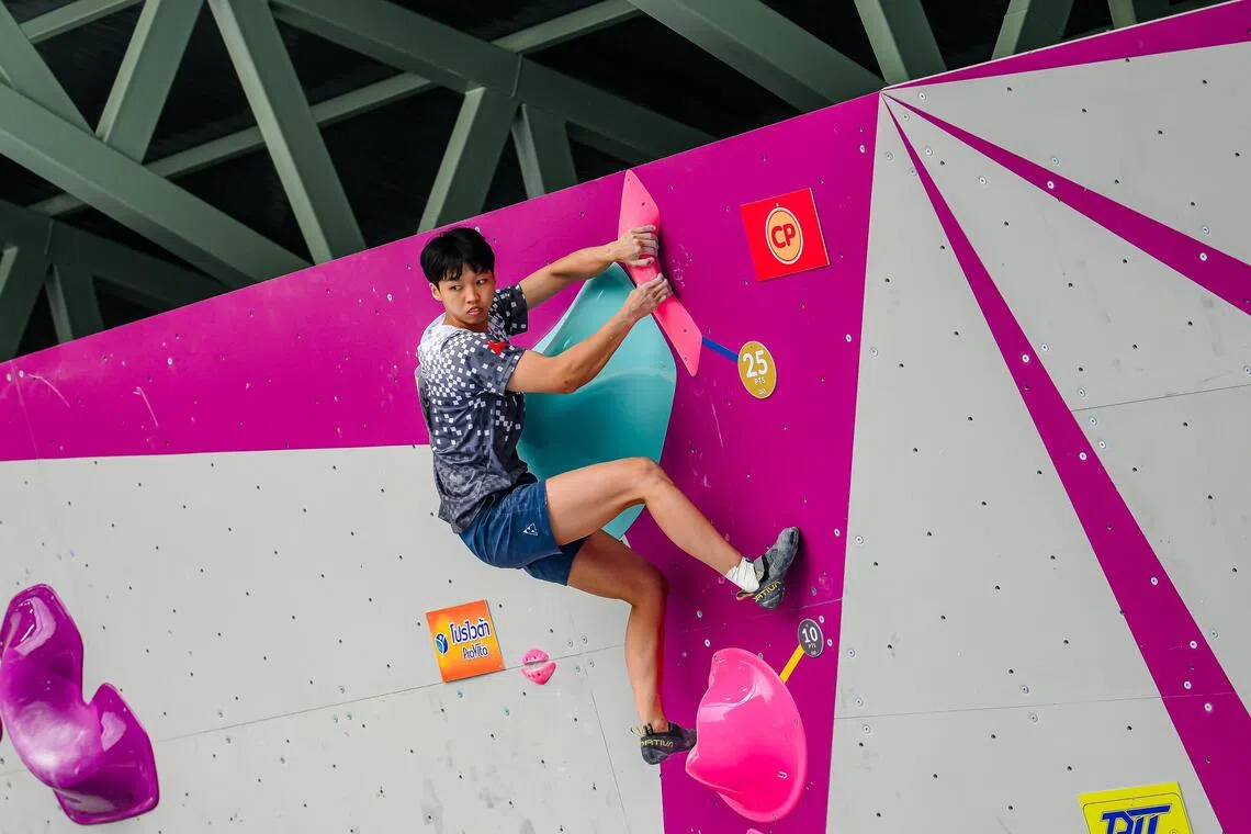 我国选手陈思颖（图）在第四轮遭到泰国选手逆转，无缘为运动攀岩队摘得东运历史首金。（新加坡全国奥理会提供）