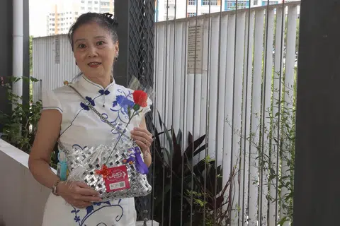 婚姻两度失败健康还亮红灯 她一人带大五子女关关难过关关过