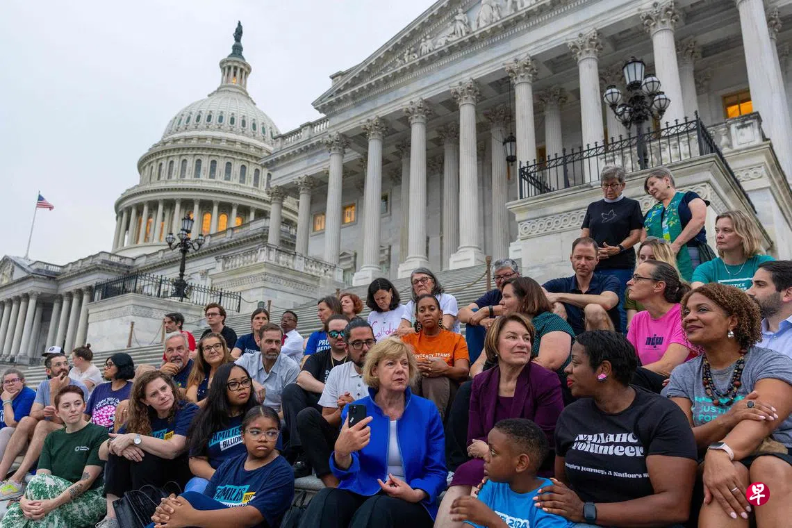 特朗普“大而美”法案料增3.3万亿美元赤字民主党指共和党掩盖真实成本| 联合早报