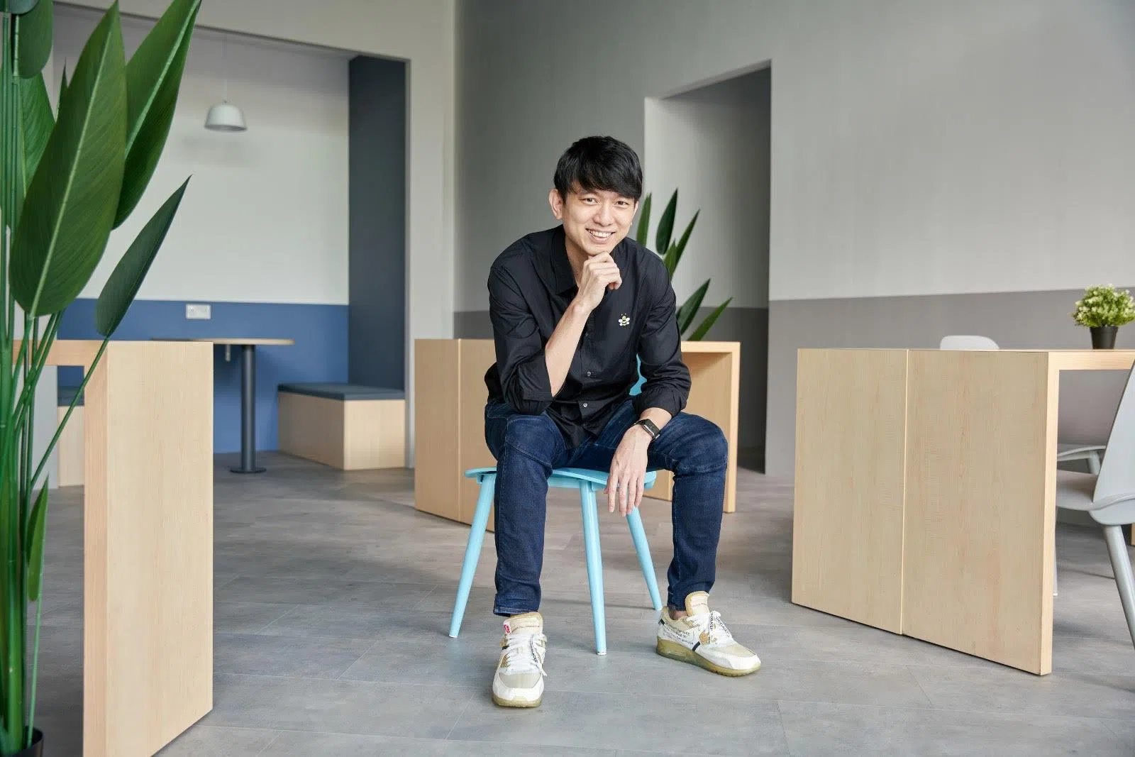 在线教育平台Geniebook创始人梁智忠认为每个学生学习的进度不一样，即便是同一门课，各自的强弱环节也不一样。于是，他决定用技术和科技的方式解决这些教学难点。（受访者提供）