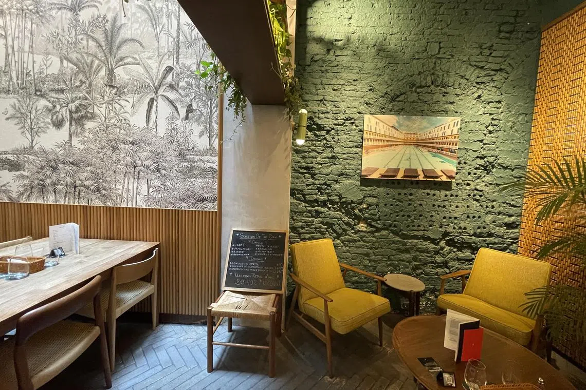 法式休闲餐馆French Fold，从环境到美食都弥漫着法式浪漫。（黄靖晶摄）