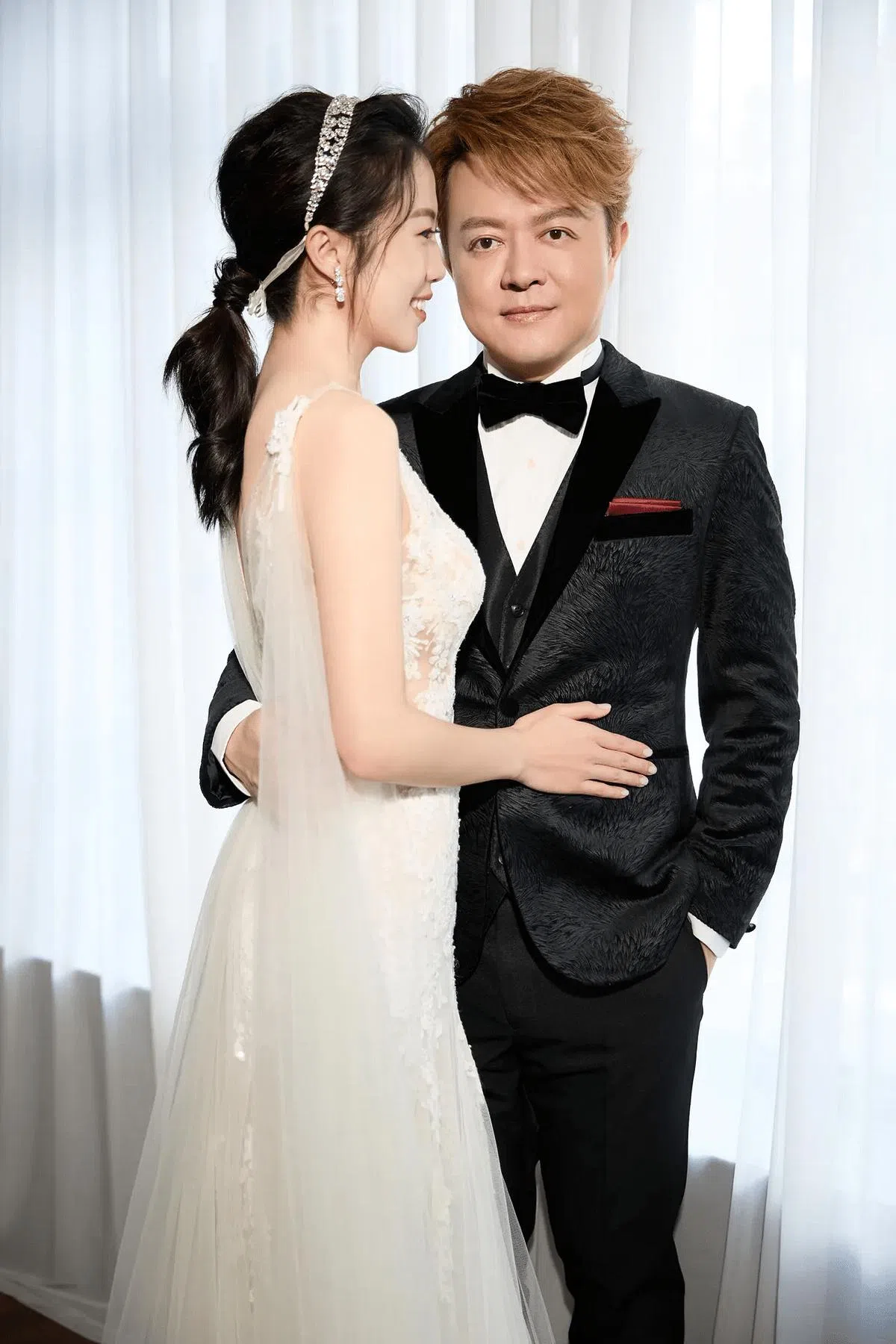 翁立友与圈外女友已经登记结婚，将不会摆酒宴客。（互联网）