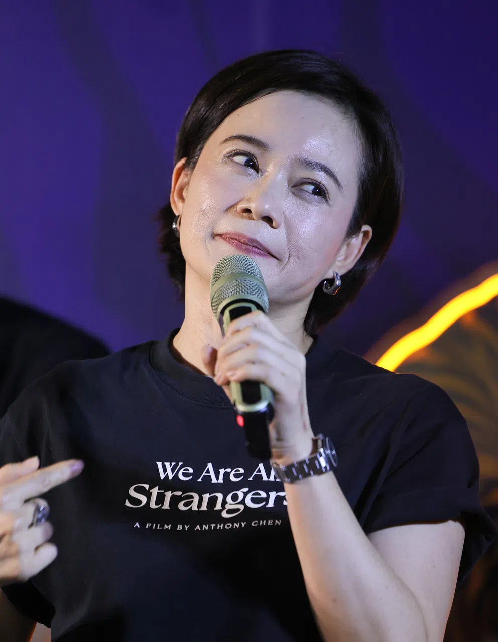影后杨雁雁日前为陈哲艺新片《我们不是陌生人》跑宣传行程，非常给力。（档案照）