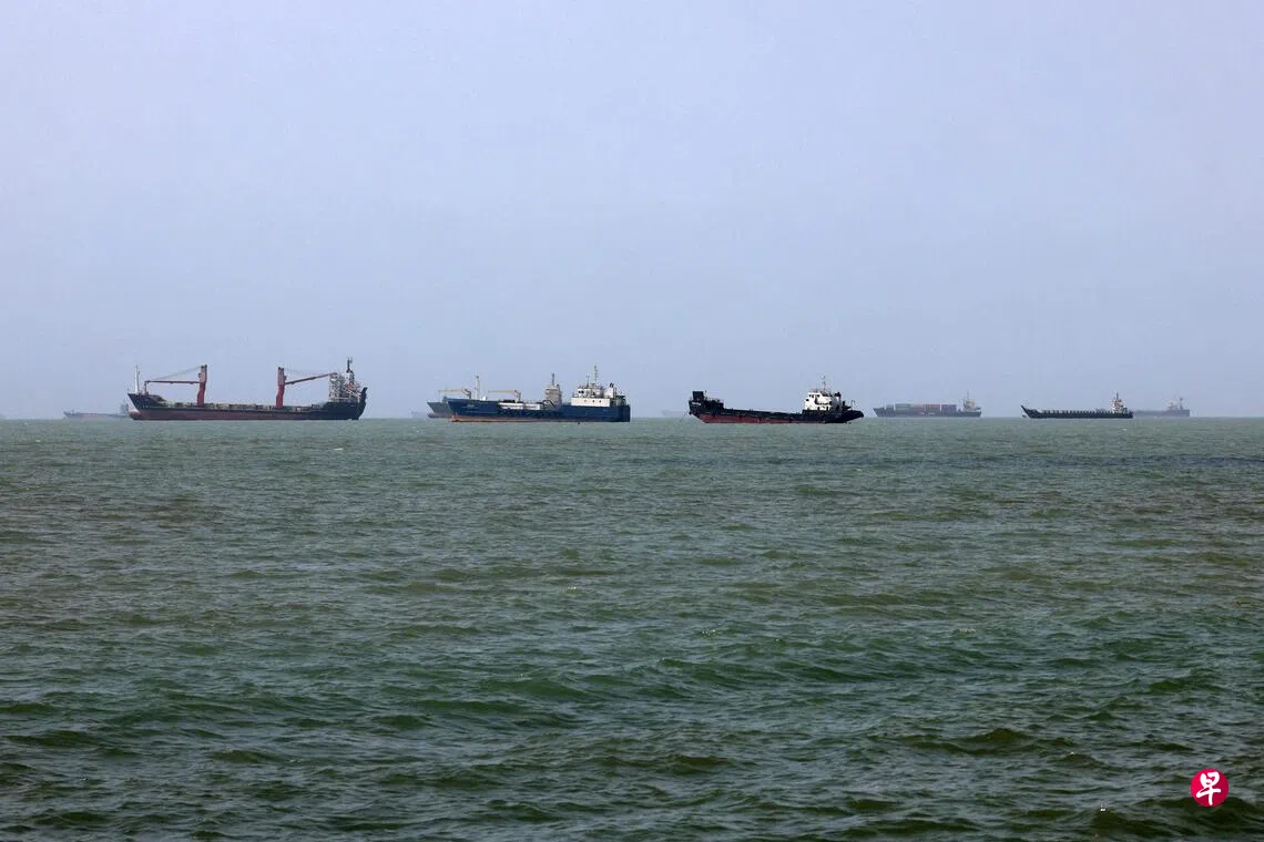 英国海事机构：油轮在霍尔木兹海峡遭无人机袭击