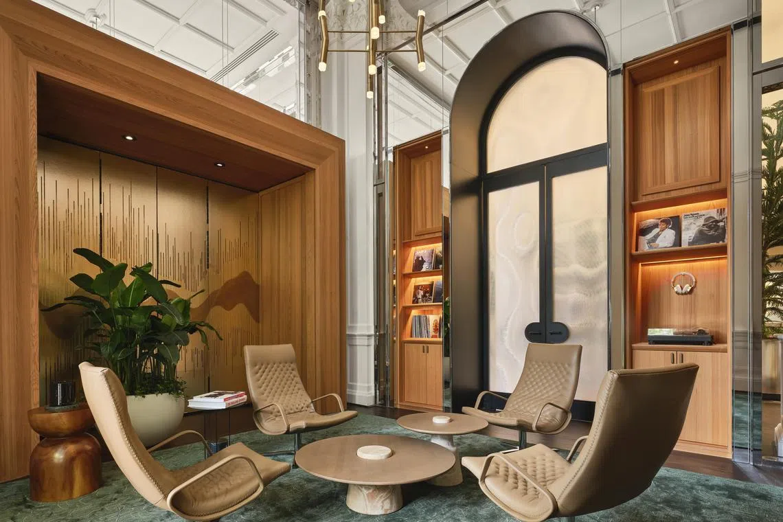 爱彼的AP House和AP Café，位于莱佛士酒店。（爱彼提供）