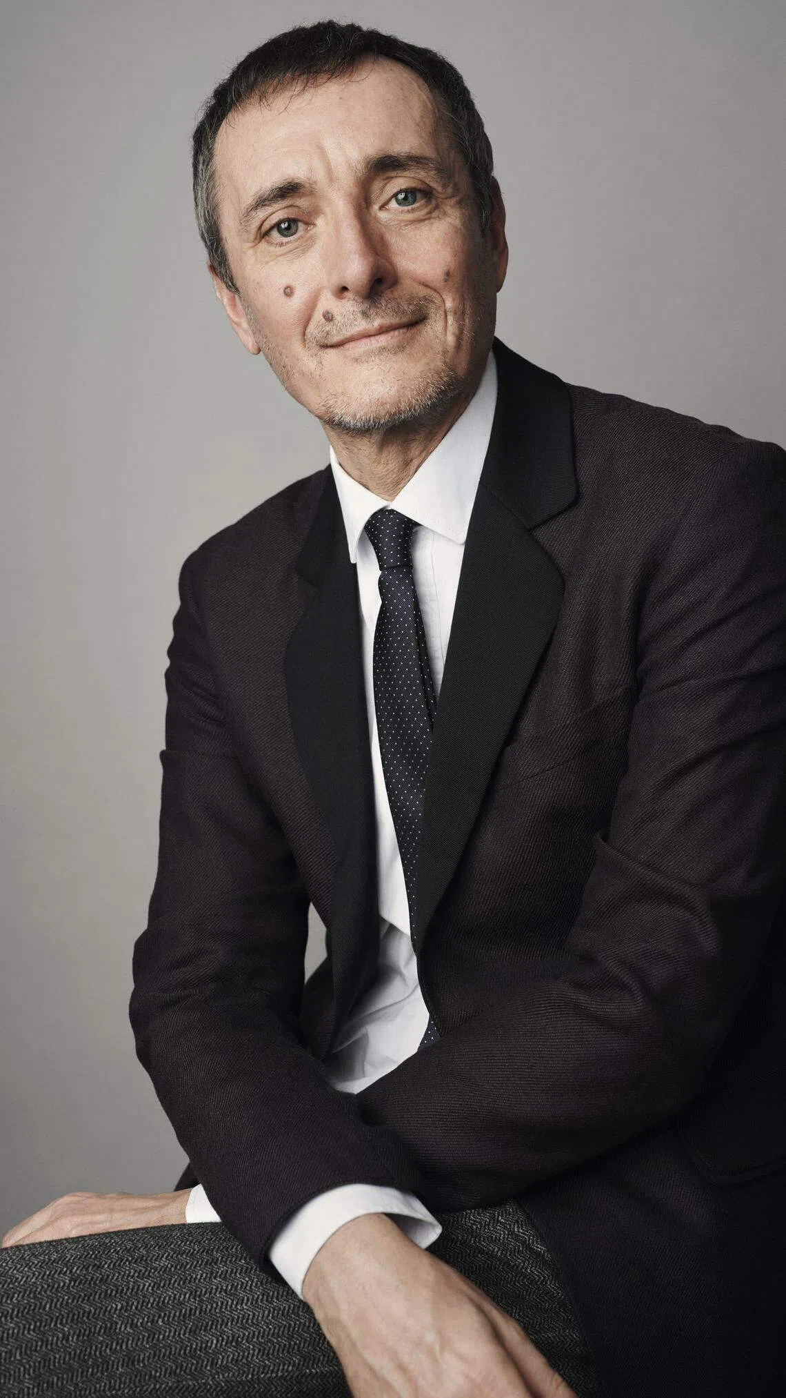 梵克雅宝舞蹈与文化项目总监塞尔日·劳伦特指出，“舞蹈反思”艺术项目推崇创作、传播和教育三大价值。（品牌提供）