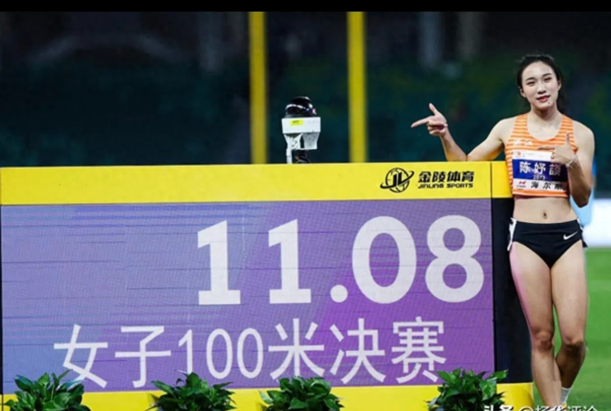 中国小将陈妤颉在上个月的全国田径锦标的女子100米项目中，跑出亮眼的11秒08，去年也在亚锦赛200米决赛中以0.01秒的优势力压珊蒂夺冠。（互联网）
