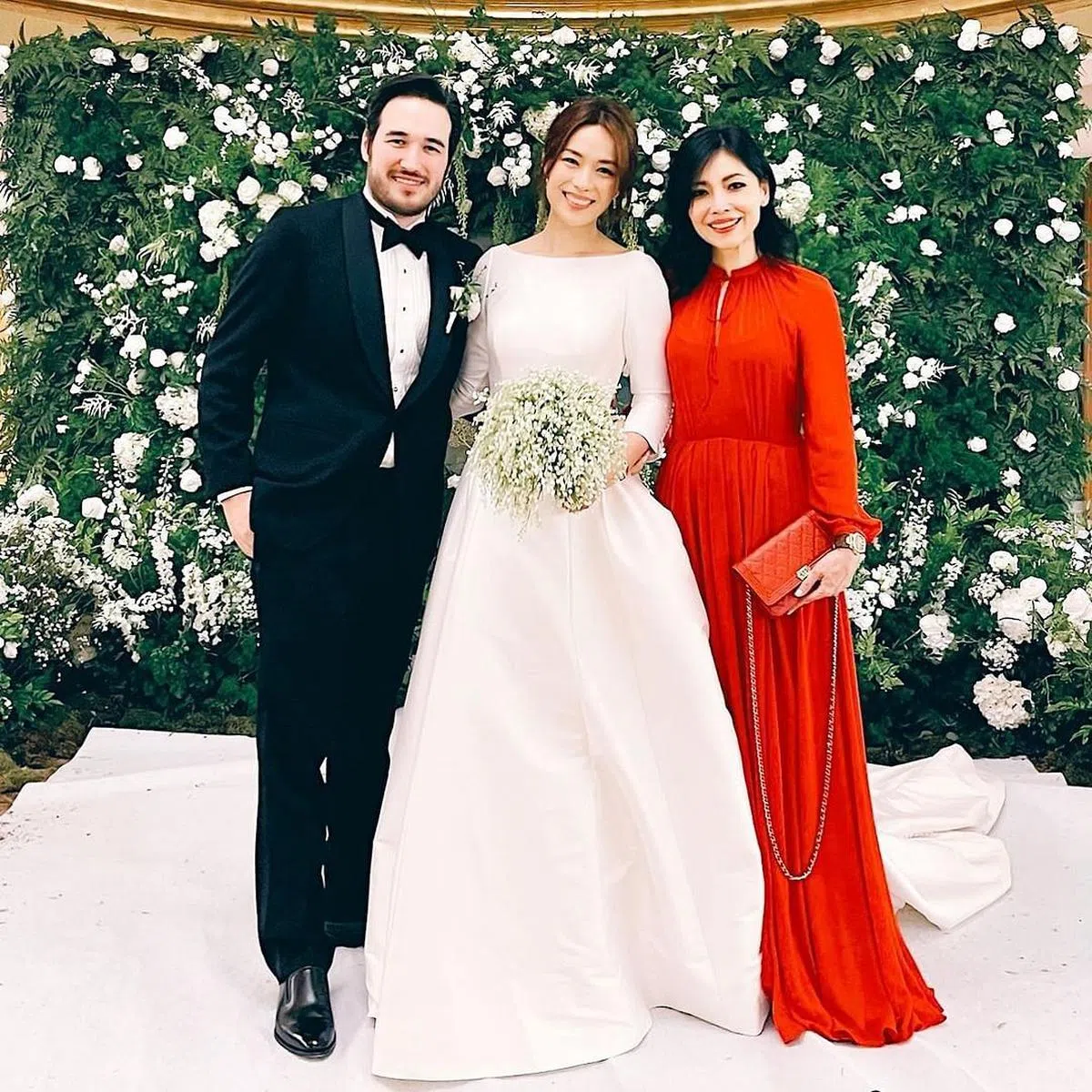 欧菁仙从法国飞回来出席婚礼。（取自艺人IG）