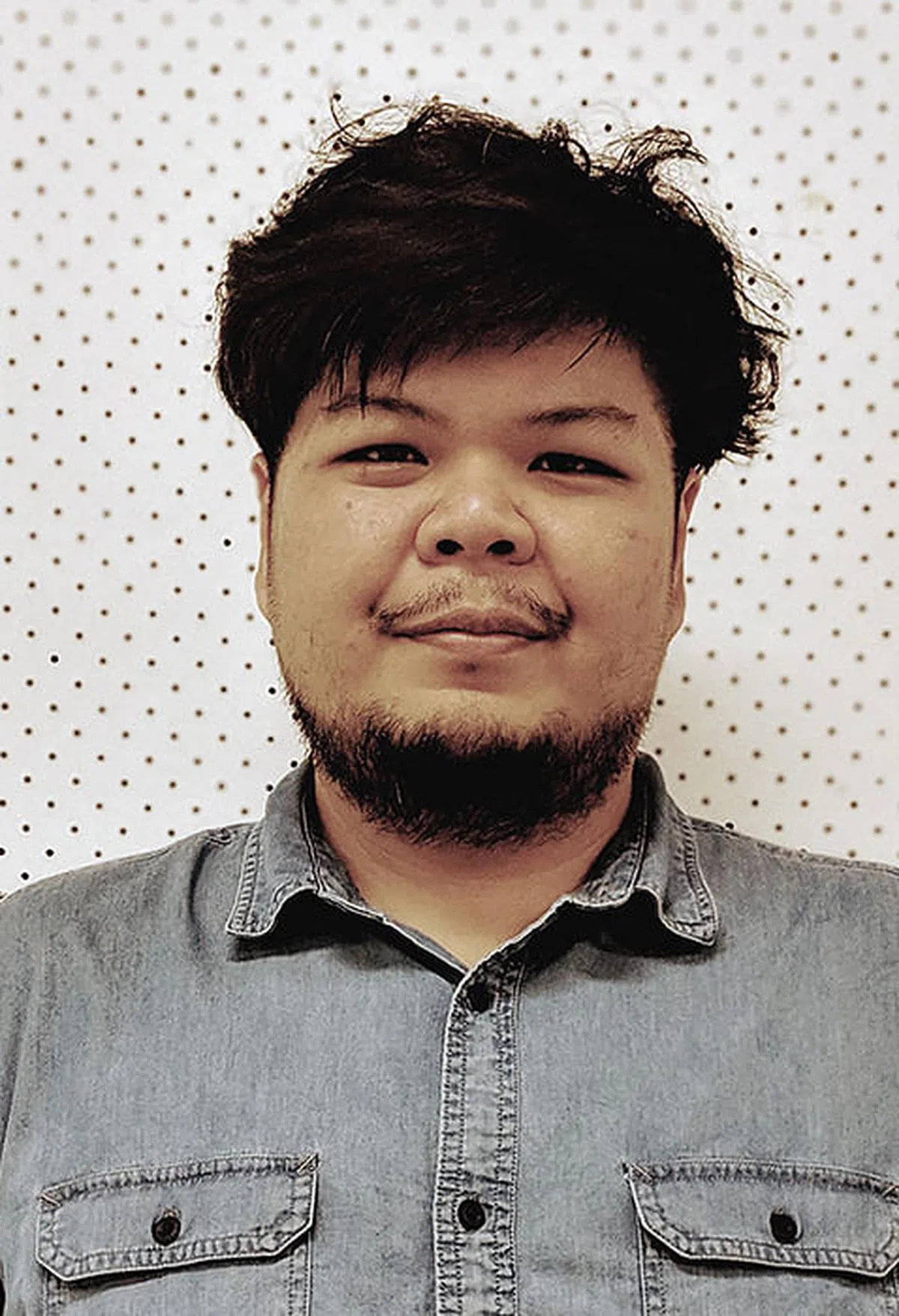 陈坷睿过去作品常以麻将游戏作为题材，寓意现实生活。（艺术家提供）